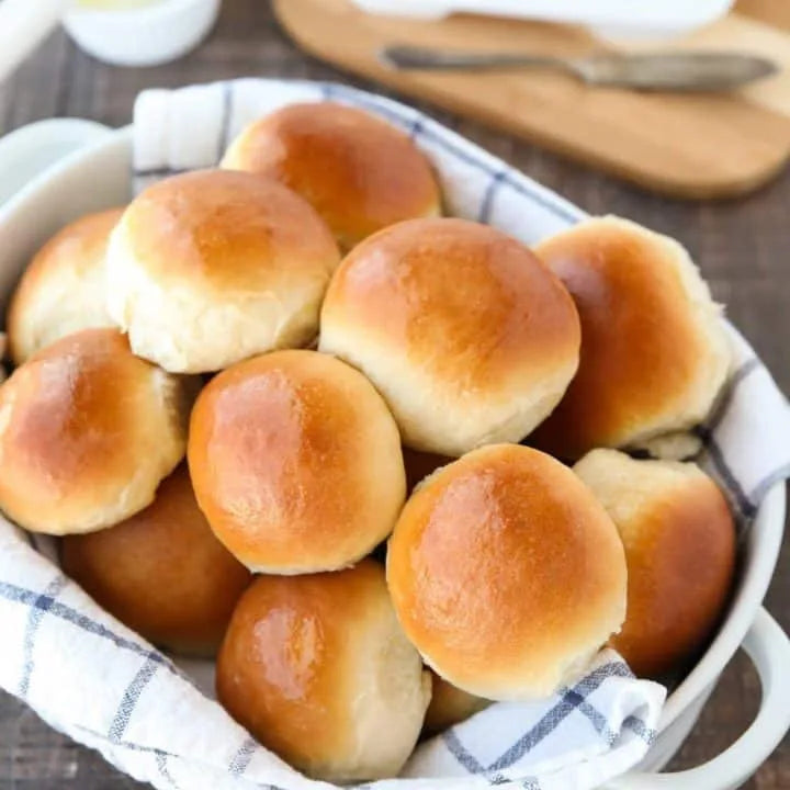 Grandma’s Yeast Rolls